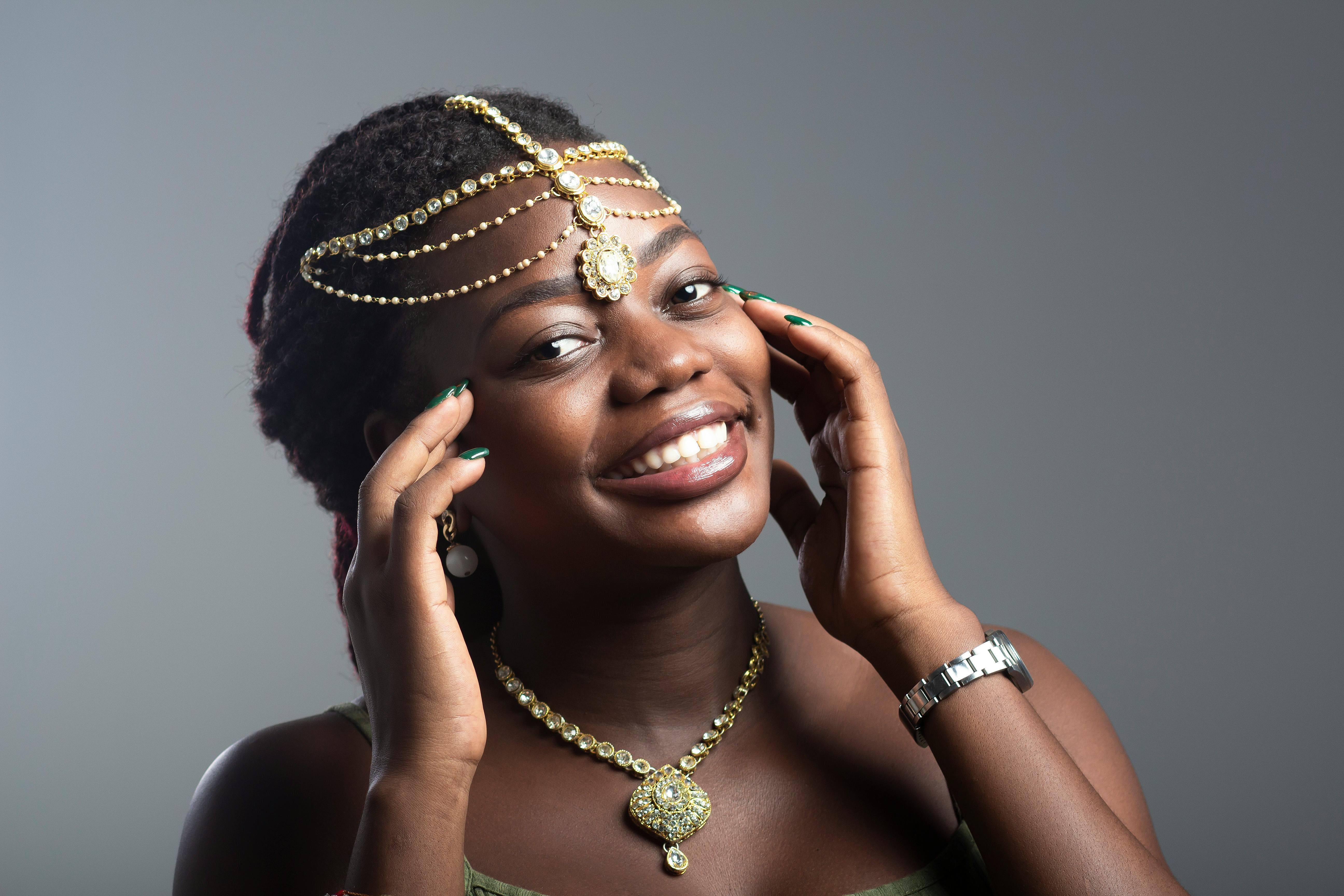 视觉精选图：温和风格与安静追剧氛围